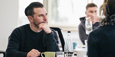 Two people are having a business meeting