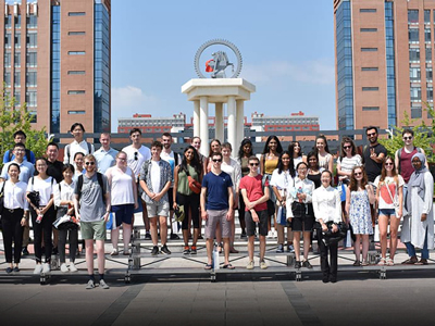 Students visiting Beijing Jiaotong University
